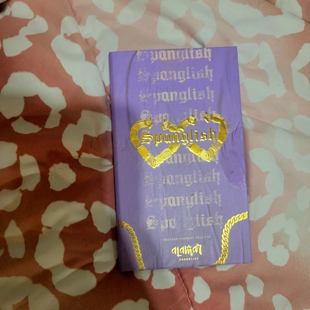 Alamar Spanglish Eyeshadow Palette